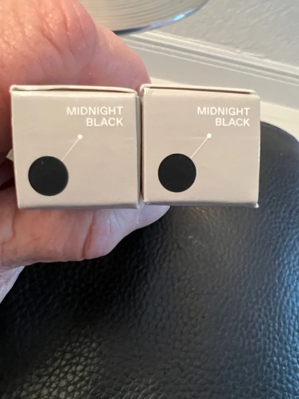 r.e.m. NIB Beauty midnight Black flourishing, lengthening Mascara-for 1
